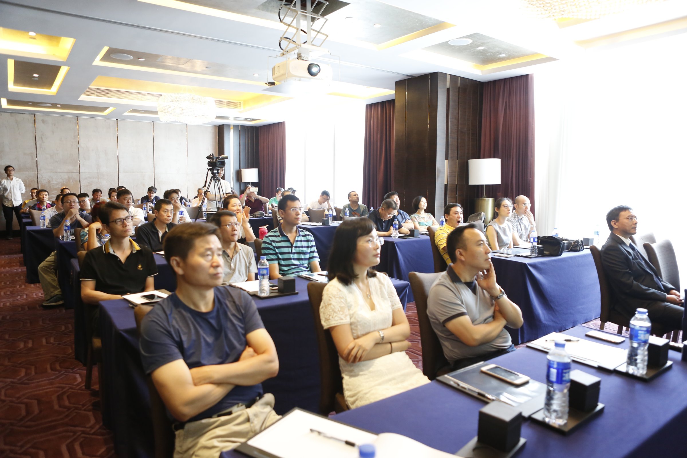 凯丰恒信2017年度投资者年会系列纪实（一）大咖面对面